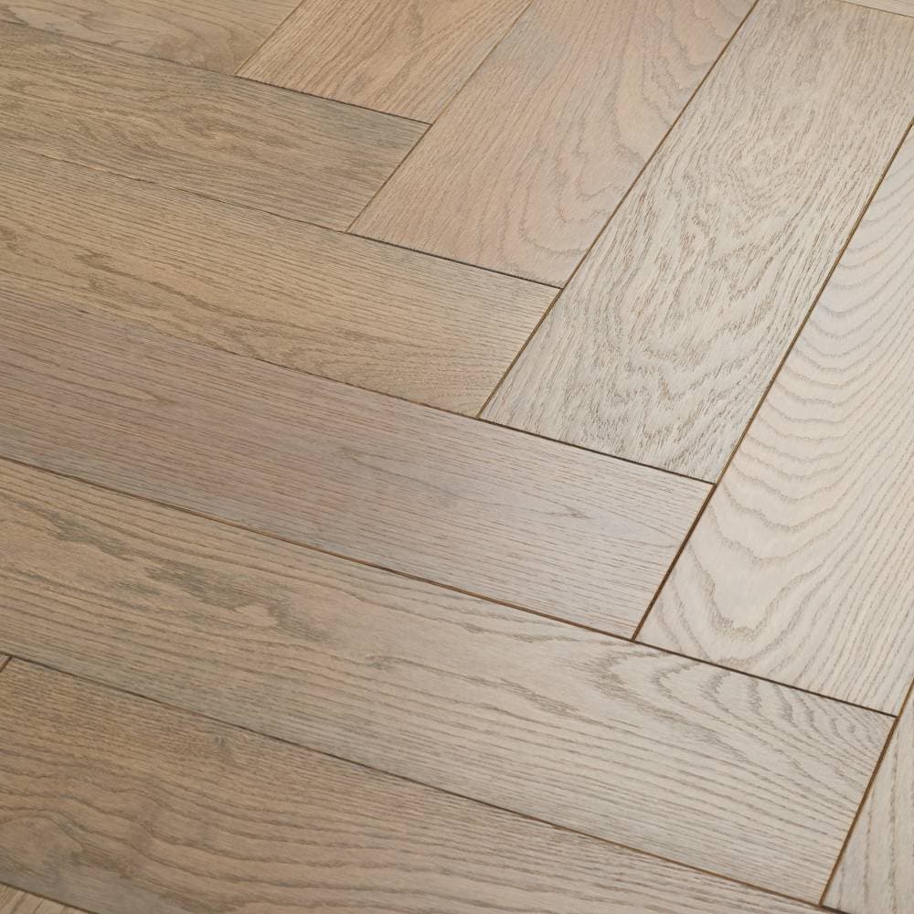 Паркет Елка Английская Lab Arte Angle Дуб Рустик Бург лак 500х125х14/3