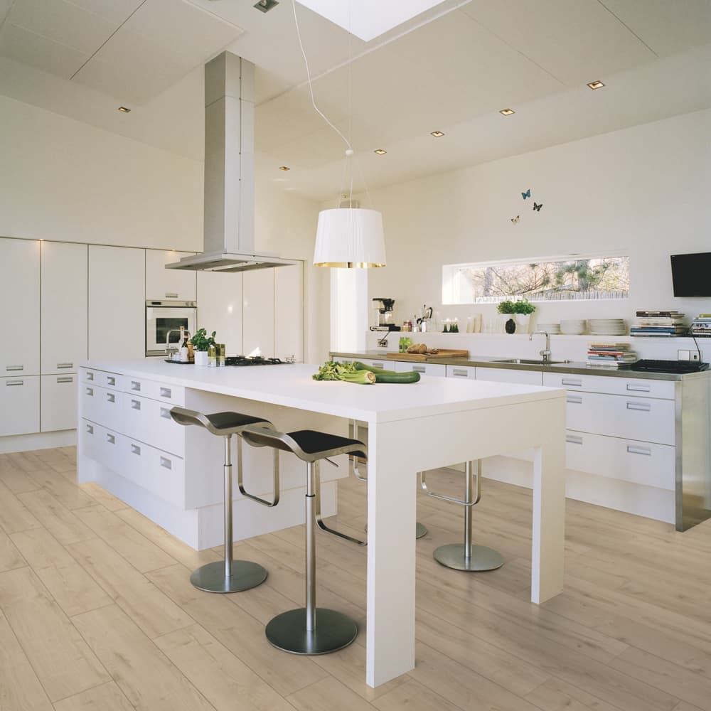 Ламинат Pergo Goeteborg pro L1257-03468 Дуб горный аутентичный светлый (1,596 м2)