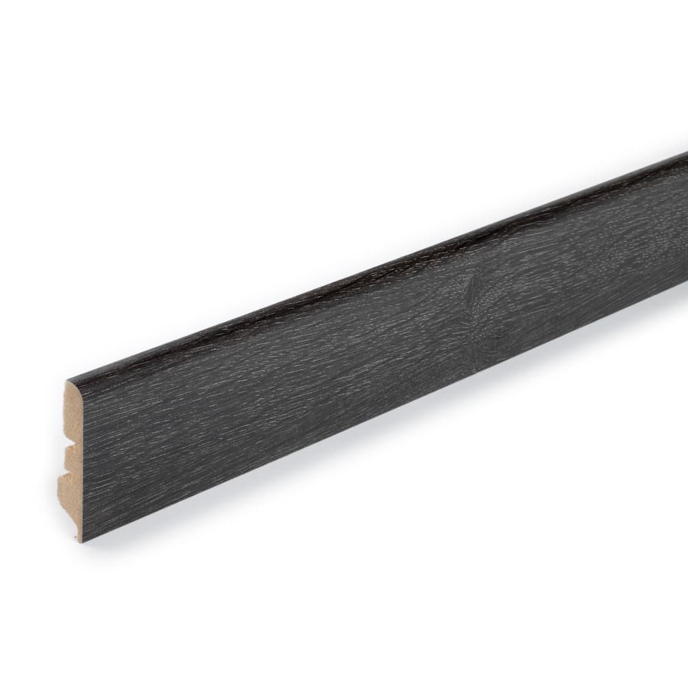 Плинтус прямой Pergo PGPSK03869 Дуб Черный (14*77*2400)