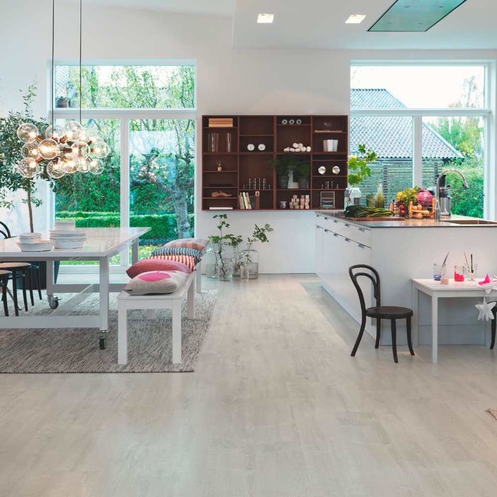 Плитка ПВХ Pergo Classic Plank Click V3107-40164 Дуб благородный серый 1251*187*4,5 (2,105)