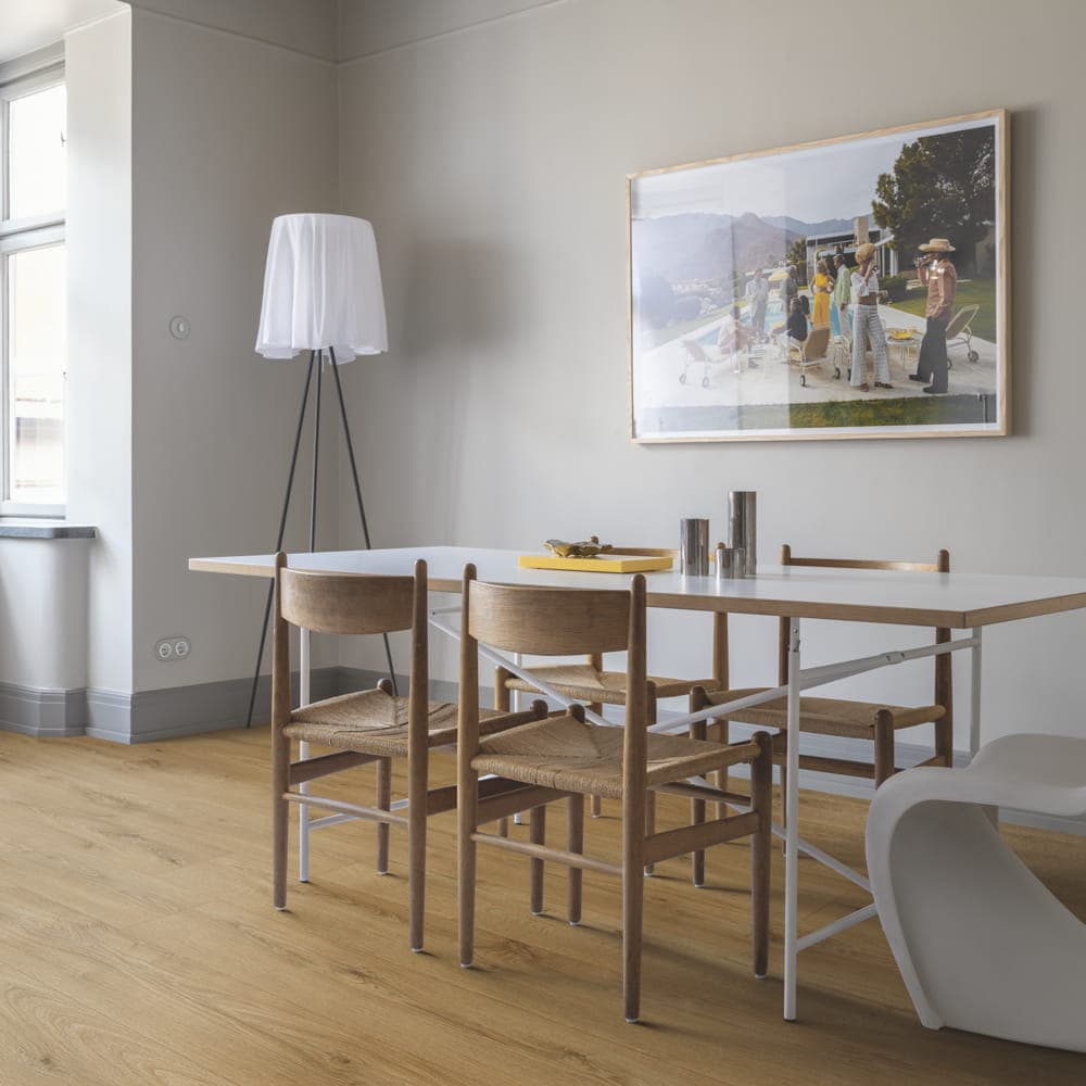 Плитка ПВХ Pergo Glomma pad pro V4431-40181 Дуб Эйфель коричневый 1494*209*6 (1,873)