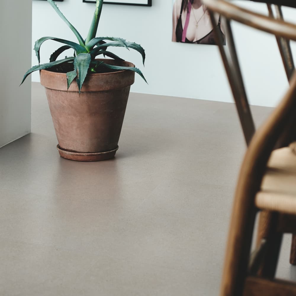 Плитка ПВХ Pergo Tile Click V3120-40142 Минерал Современный Серый 1300*320*4,5 (2,08)